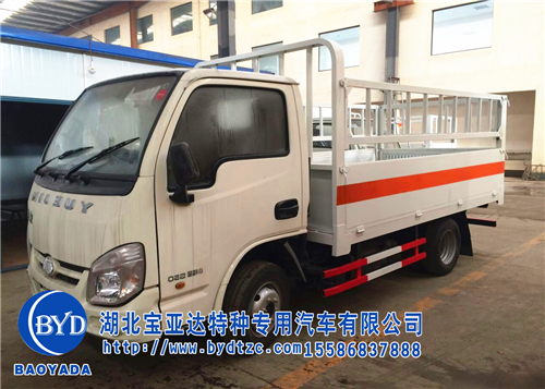 上汽跃进气瓶车
